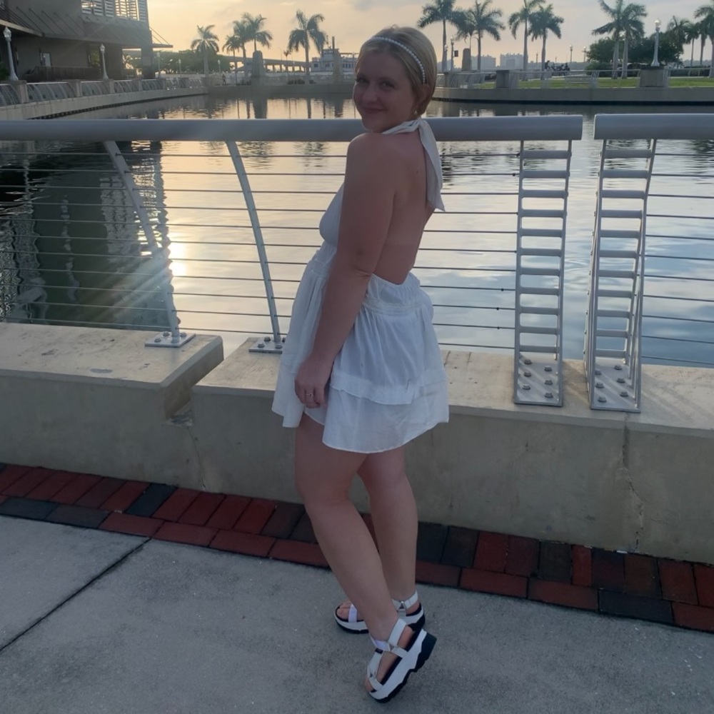 Meet your Posher, Hayley